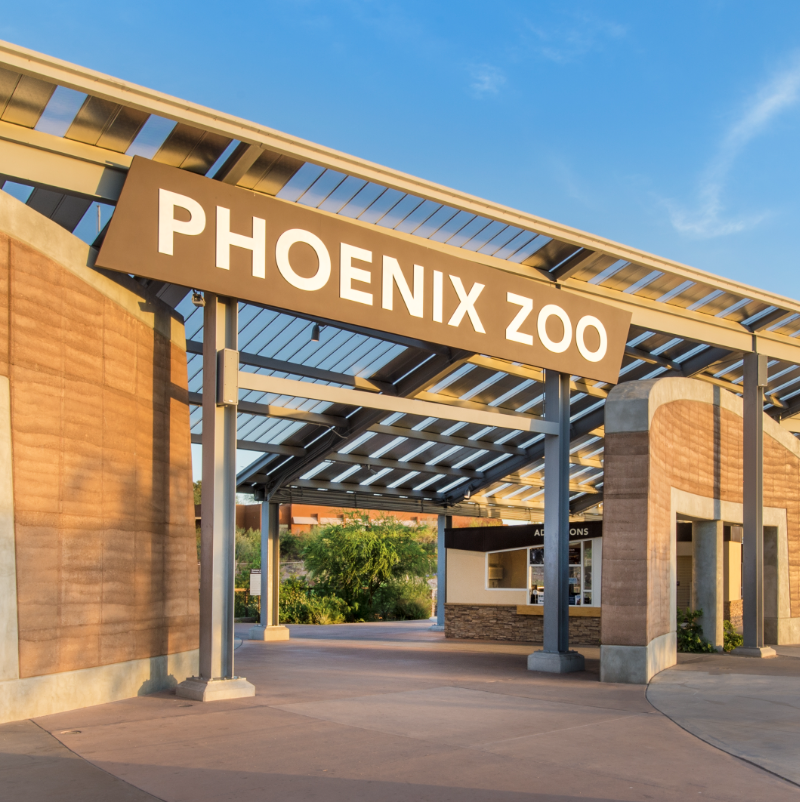 Phoenix zoo use Giftwhale app